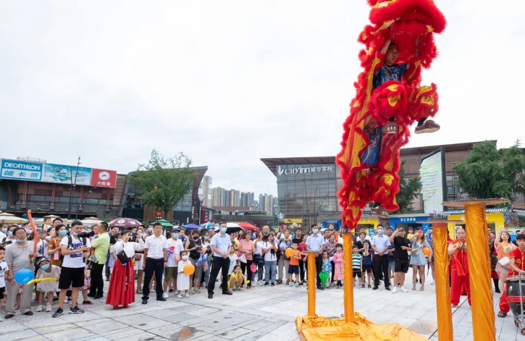 这个夏天，怎能错过欢乐谷、安仁、黄龙溪！